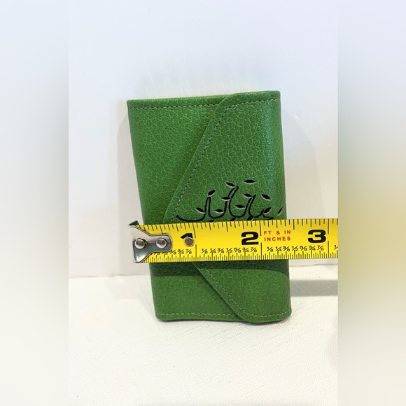 Prince Gardener Green Tree Leather Key Guard - Picture 7 of 8